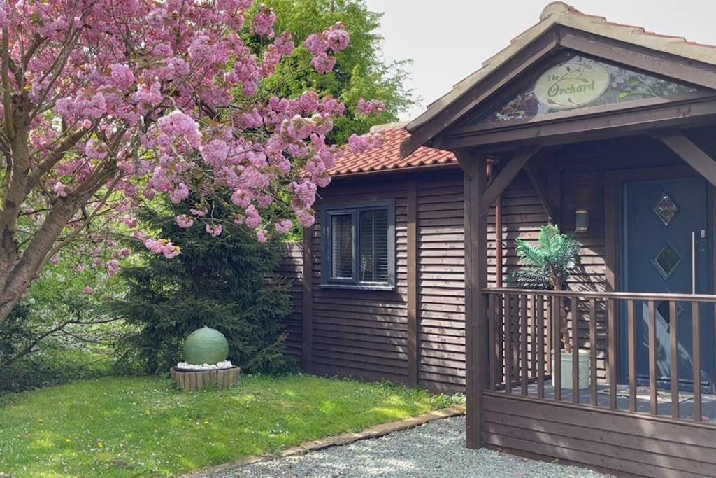 Orchard Retreat Staycation Бостон Экстерьер фото